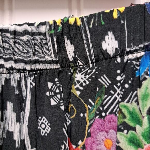 NWT Shana Wide Leg Capri Pants Womens Small Black Tropical Silky Pull On Resort - Picture 4 of 16